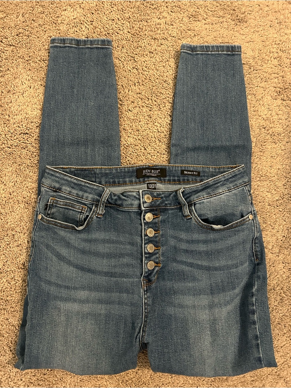 Judy Blue Light-Medium Wash Skinny Jeans with Button Fly